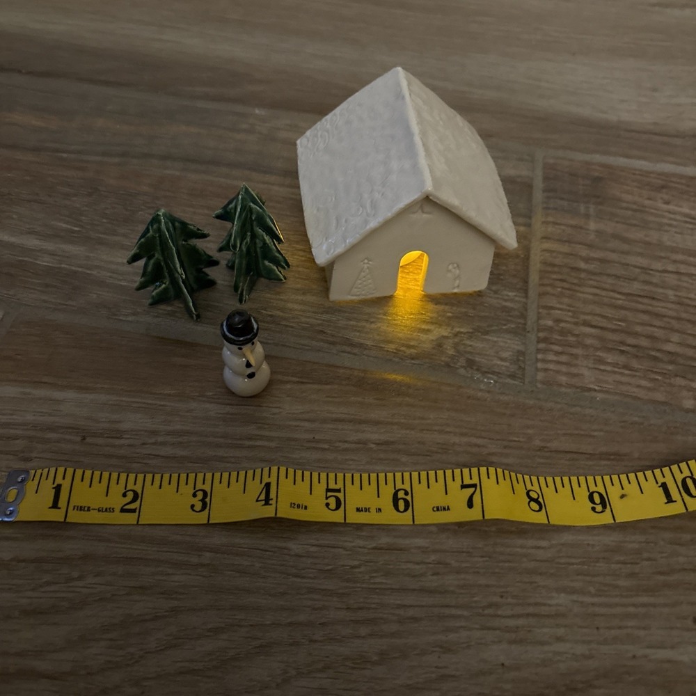 Handmade Mini Ceramic Lighted House 3" w/ 2 Trees & Snowman- Made In USA - Picture 9 of 11